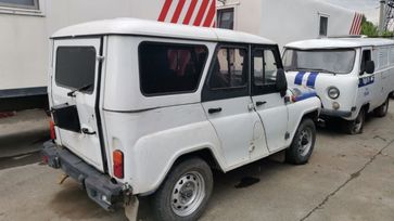 SUV     2012 , 240000 , 
