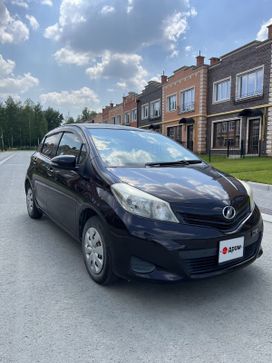  Toyota Vitz 2013 , 800000 , 