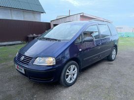    Volkswagen Sharan 2003 , 730000 , 