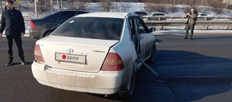  Toyota Corolla 2001 , 240000 , 