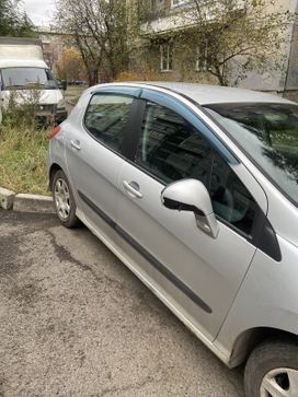  Peugeot 308 2010 , 550000 , 