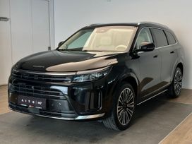 SUV   Seres M7 2025 , 7490000 , 