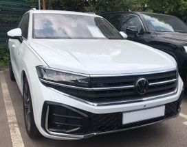 SUV   Volkswagen Touareg 2024 , 13800000 , 