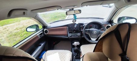  Toyota Corolla Axio 2014 , 850000 , --