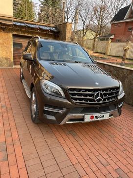 SUV   Mercedes-Benz M-Class 2013 , 2300000 , 