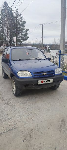 SUV   Chevrolet Niva 2006 , 305000 , 