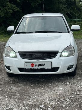    2014 , 585000 , 