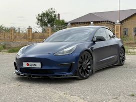  Tesla Model 3 2021 , 3800000 , 