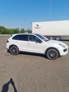 SUV   Porsche Cayenne 2011 , 2500000 , 