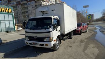   Hino 300 2011 , 1600000 , 