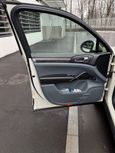 SUV   Porsche Cayenne 2010 , 2450000 , 