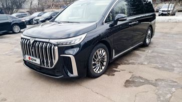    Voyah Dream 2023 , 9000000 , 