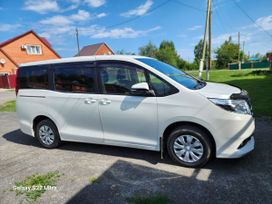    Toyota Noah 2016 , 2050000 , 