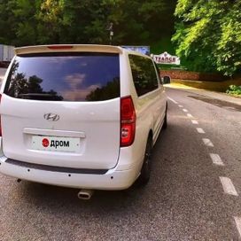    Hyundai H1 2011 , 2000000 , 