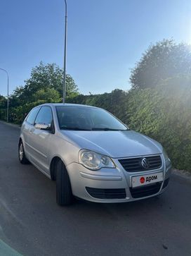  3  Volkswagen Polo 2009 , 470000 , 