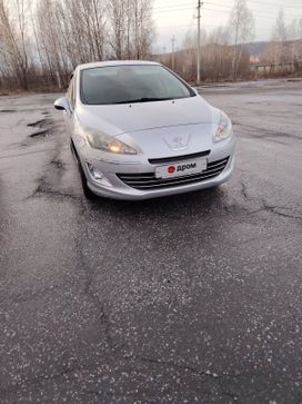  Peugeot 408 2014 , 600000 , 