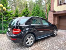 SUV   Mercedes-Benz M-Class 2010 , 1700000 , 