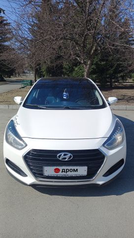  Hyundai i40 2015 , 1400000 ,  