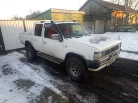  Nissan Datsun 1992 , 690000 , 