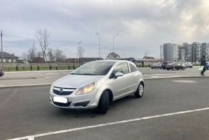  3  Opel Corsa 2007 , 450000 , 
