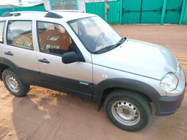 SUV   Chevrolet Niva 2011 , 610000 , -