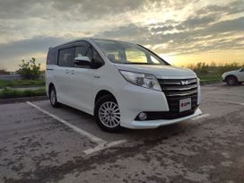    Toyota Noah 2015 , 2300000 , 
