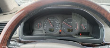  Volvo S80 1999 , 300000 , 