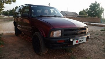SUV   Chevrolet Blazer 1997 , 370000 , 