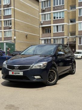  Kia Ceed 2010 , 750000 , 