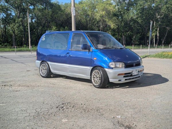    Nissan Serena 1993 , 270000 , 