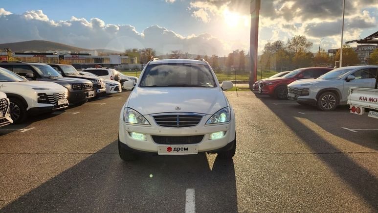 SUV   SsangYong Kyron 2009 , 999000 , 