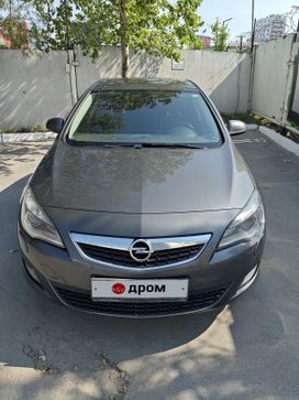  Opel Astra 2012 , 800000 , 
