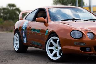  3  Toyota Celica 1994 , 1000000 , 