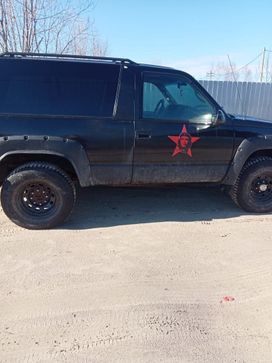 3  GMC Yukon 1996 , 800000 , 