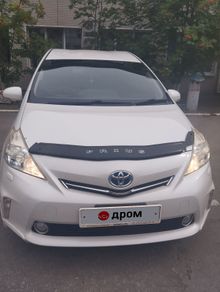  Prius Alpha, 2013
