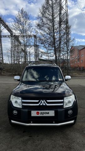 SUV   Mitsubishi Pajero 2010 , 2070000 , -