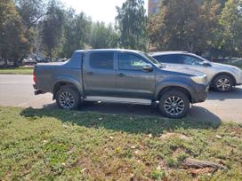  Toyota Hilux 2013 , 2350000 , 