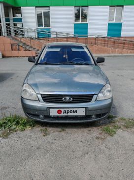    2010 , 200000 , 