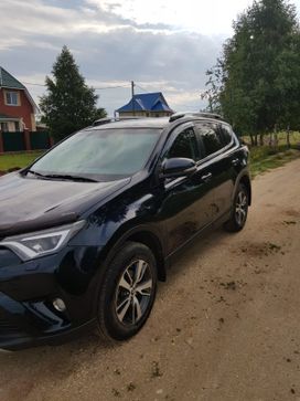 SUV   Toyota RAV4 2018 , 2400000 , 