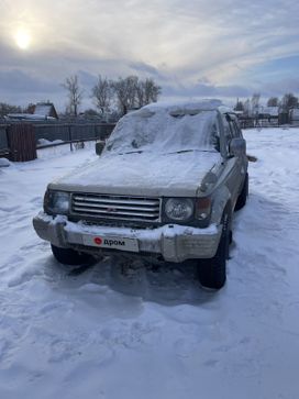 SUV   Mitsubishi Pajero 1993 , 240000 , 