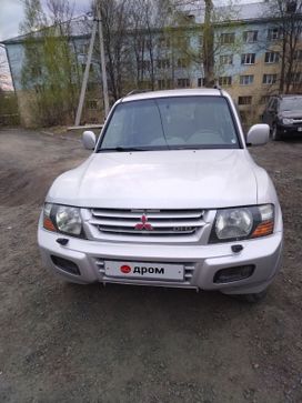 SUV   Mitsubishi Pajero 2001 , 690000 , 
