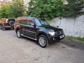 SUV   Mitsubishi Pajero 2011 , 1700000 , 