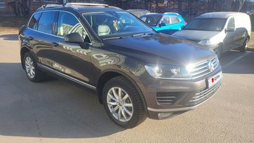 SUV   Volkswagen Touareg 2015 , 2250000 , 