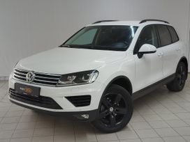 SUV   Volkswagen Touareg 2015 , 2358000 , 