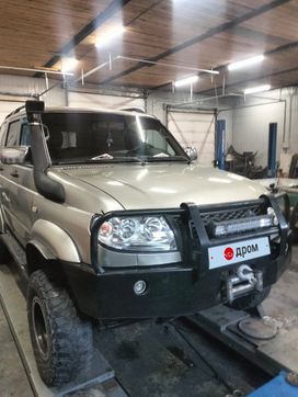 SUV     2012 , 900000 , 