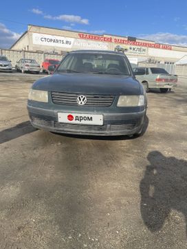  Volkswagen Passat 1997 , 180000 , 