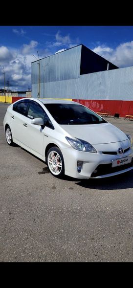  Toyota Prius 2012 , 1200000 , 