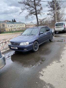  Nissan Bluebird 1998 , 330000 , 