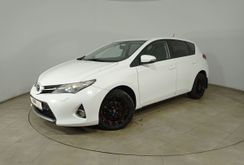  Auris, 2013