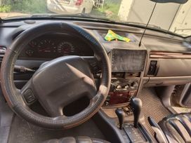 SUV   Jeep Grand Cherokee 2000 , 685000 , 